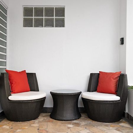 Prime Location At Condado Beach 1Br 1Ba - Apt 8 산후안 외부 사진