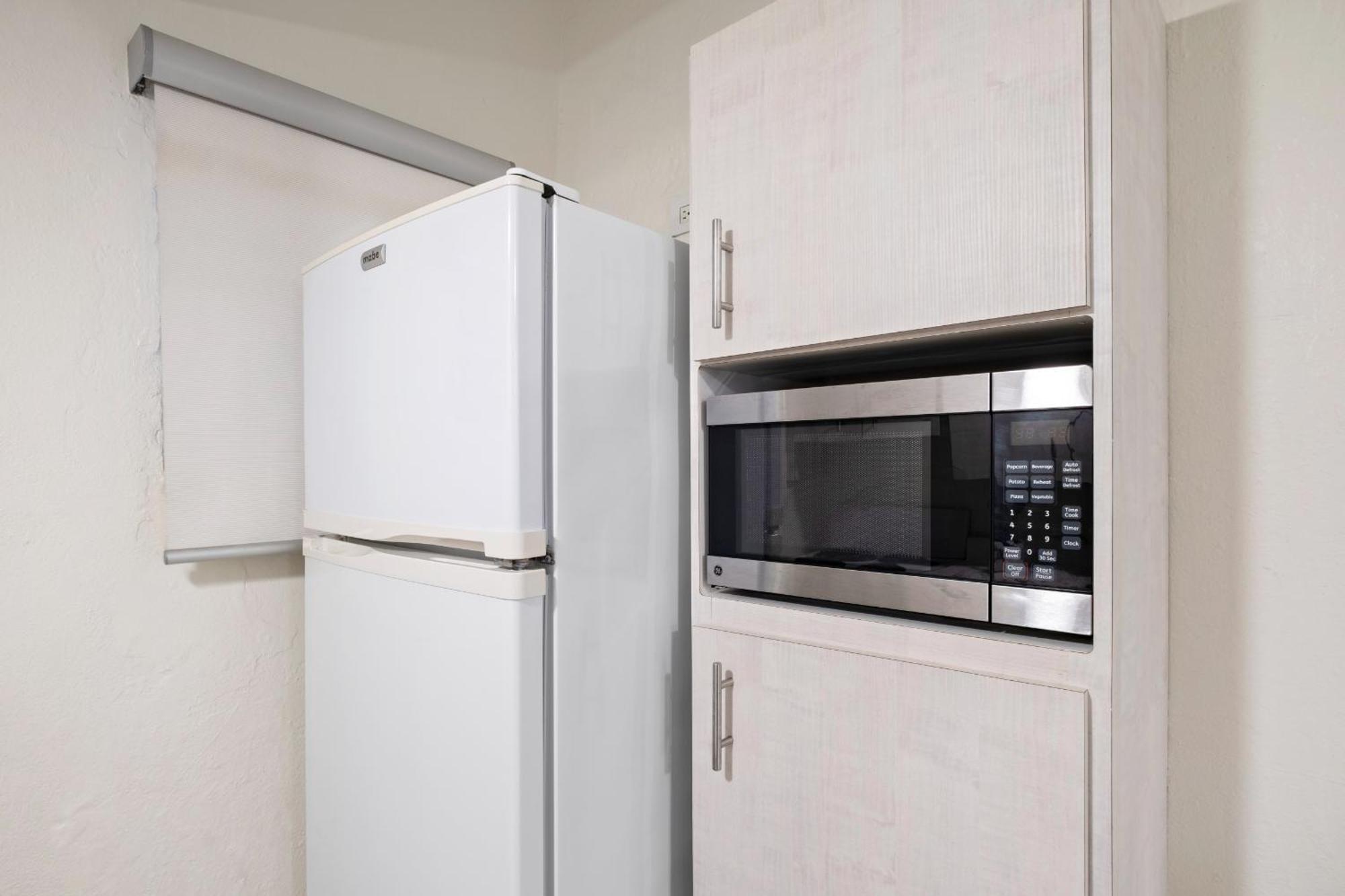 Prime Location At Condado Beach 1Br 1Ba - Apt 8 산후안 외부 사진